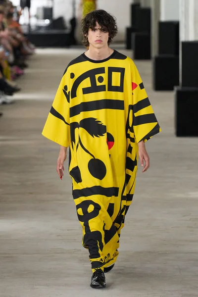 Look 42